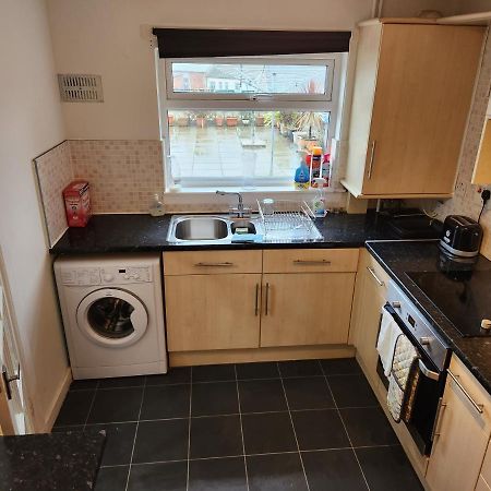No 11 3 Bed Serviced Appartment Town Centre Girvan Dış mekan fotoğraf